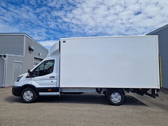 Ford Transit 2 of 5