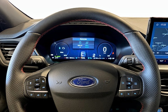 Ford Kuga 7 of 12