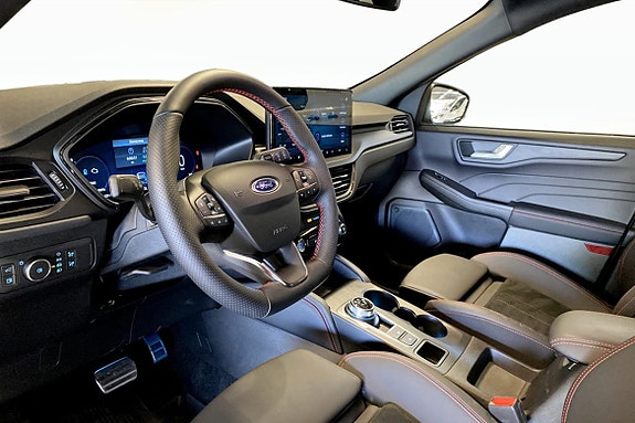 Ford Kuga 5 of 12