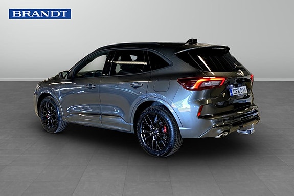 Ford Kuga 2 of 12