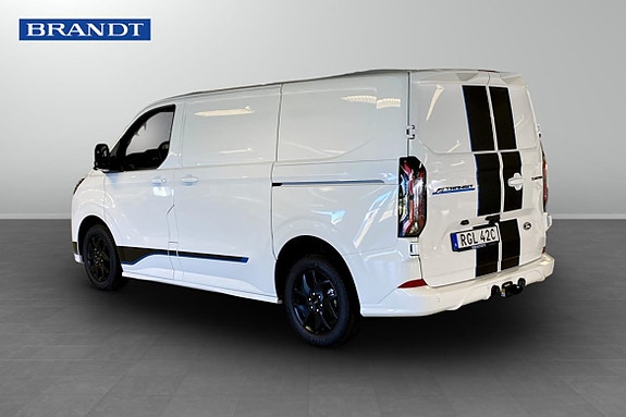 Ford Transit Custom 2 of 5