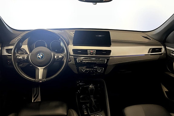 BMW X1 4 of 5