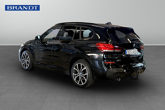 BMW X1 2 of 5