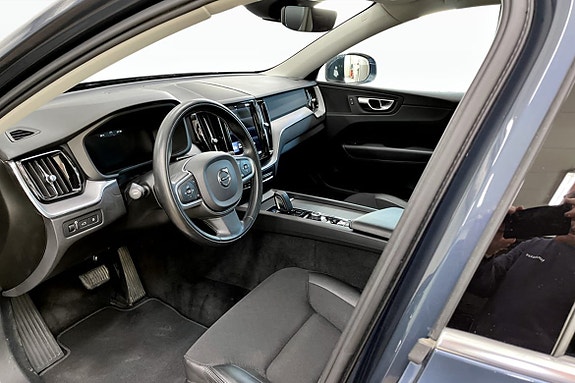 Volvo XC60 5 of 5