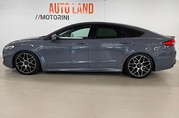 Ford Mondeo 4 of 26