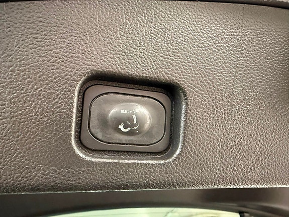 Ford Mondeo 25 of 26