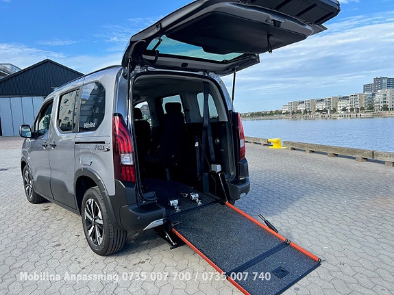 Peugeot Rifter 29 of 30