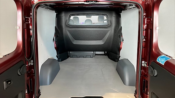 Renault Trafic 10 of 12
