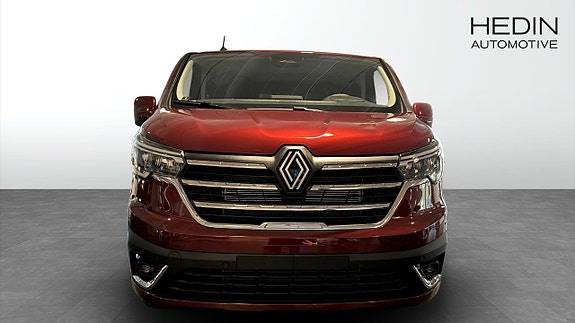 Renault Trafic 8 of 12