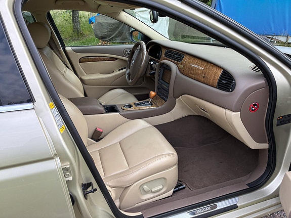 Jaguar S-TYPE 5 of 11
