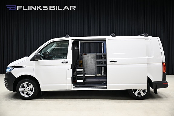 Volkswagen Transporter 3 of 30