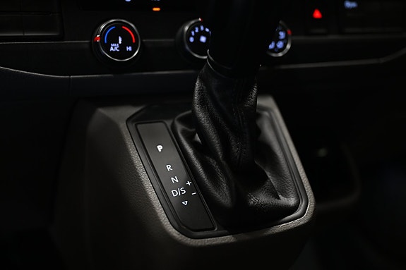 Volkswagen Transporter 20 of 30