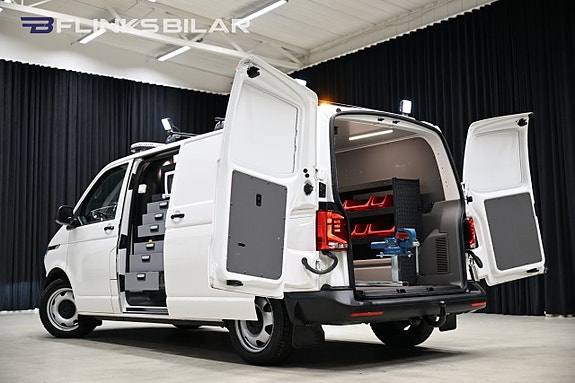 Volkswagen Transporter 7 of 30