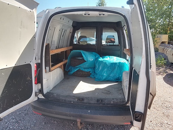 Volkswagen Caddy 11 of 17