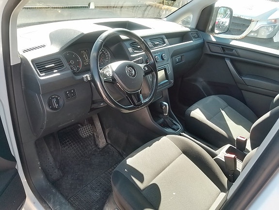 Volkswagen Caddy 12 of 17