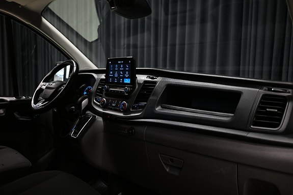 Ford Transit Custom 23 of 25