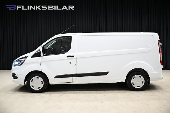Ford Transit Custom 2 of 25