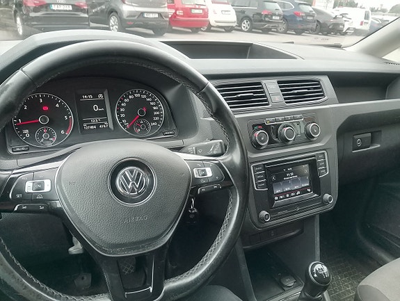 Volkswagen Caddy Maxi 13 of 13