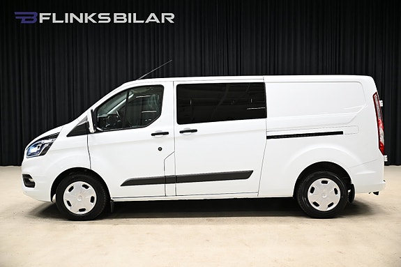 Ford Transit Custom 2 of 5