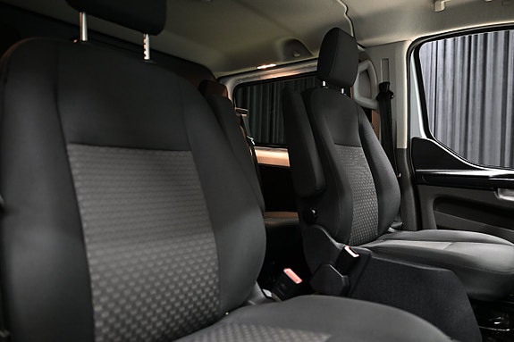 Ford Transit Custom 22 of 30