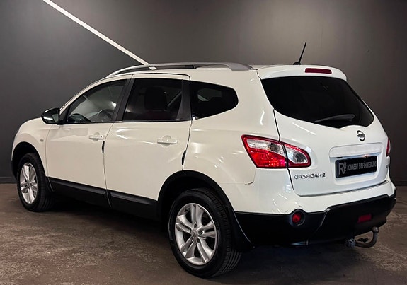 Nissan Qashqai+2 4 of 5