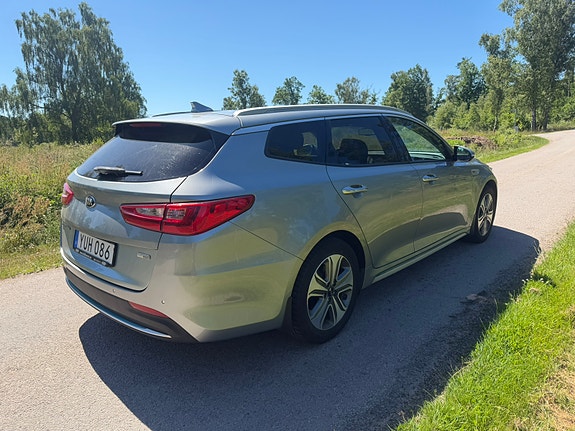 Kia Optima 4 of 5