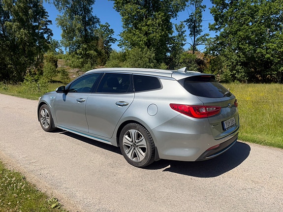 Kia Optima 3 of 5