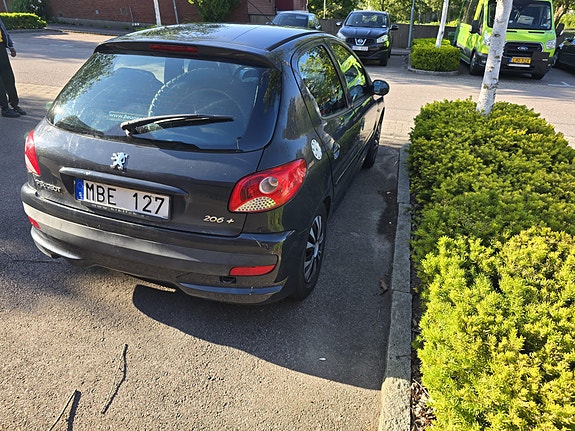 Peugeot 206+ 5 of 5
