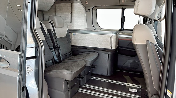 Volkswagen California 13 of 15