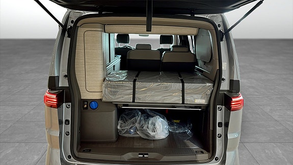 Volkswagen California 14 of 15
