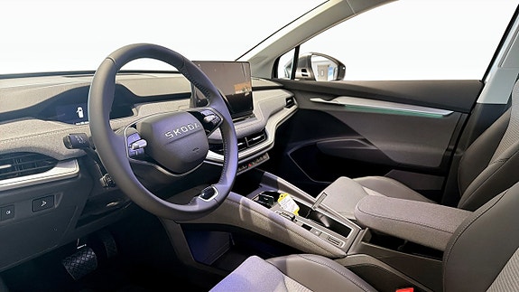 Skoda Enyaq 7 of 13
