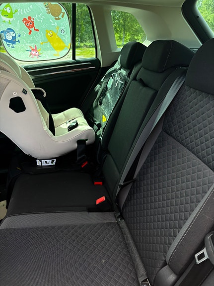 Volkswagen Tiguan 5 of 8