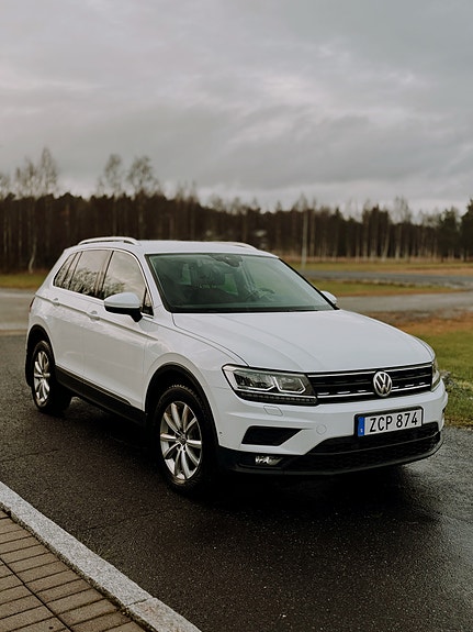 Volkswagen Tiguan 3 of 8