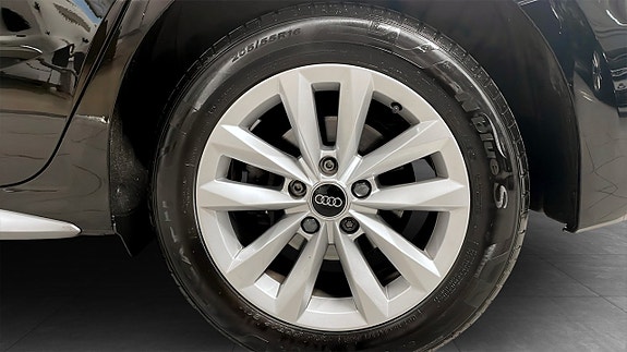 Audi A3 6 of 13