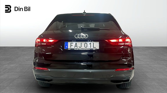 Audi Q3 5 of 5