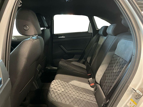 Volkswagen Taigo 11 of 12
