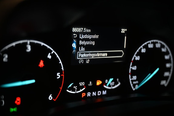 Ford Transit Connect 14 of 27