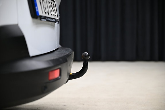 Ford Transit Connect 6 of 27