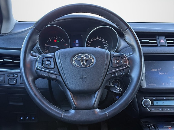 Toyota Avensis 19 of 30