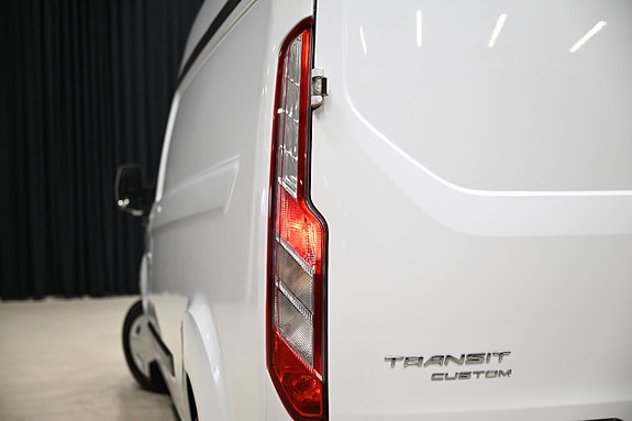 Ford Transit Custom 15 of 30