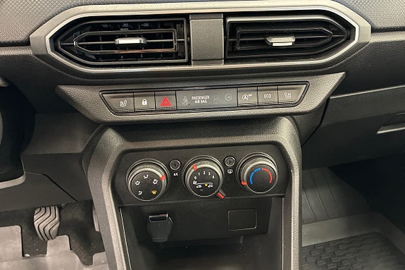 Dacia Sandero 15 of 21