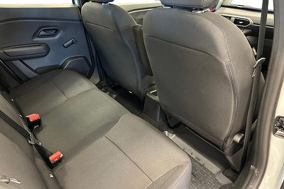 Dacia Sandero 9 of 21
