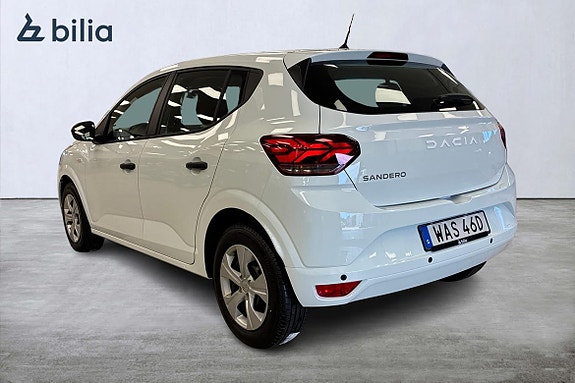 Dacia Sandero 2 of 5