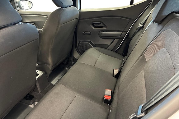 Dacia Sandero 13 of 21