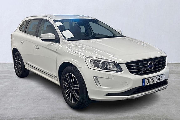Volvo XC60 6 of 17