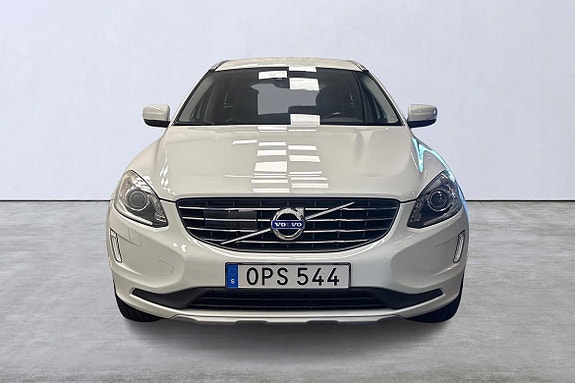 Volvo XC60 7 of 17