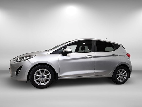 Ford Fiesta 2 of 5