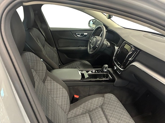 Volvo V60 5 of 18