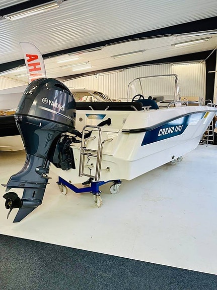 SUPERDEAL: Cremo 650CC med ny Yamaha 115hk omgående leverans 6 of 12