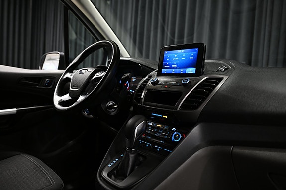 Ford Transit Connect 29 of 30